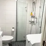 Hhh Newly Renovated Big 4-bedroom With Balcony, Free Parking For 2 Cars Appartamento Helsinki